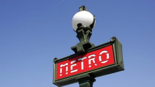 Une bouche de métro parisienne - Image d’illustration 