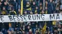 La banderole en soutien à Marc Bartra
