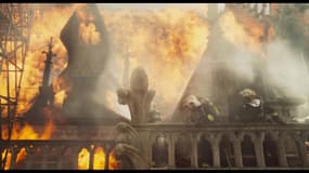 "Les pompiers ont montré un dévouement hors du commun": Jean-Jacques Annaud raconte le tournage de son film évènement sur l'incendie de Notre-Dame