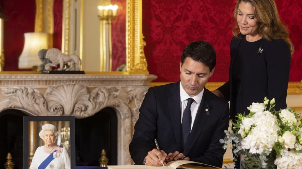 Justin Trudeau et son épouse Sophie Trudeau, le 17 septembre 2022 Justin Trudeau et son épouse Sophie Trudeau, le 17 septembre 2022