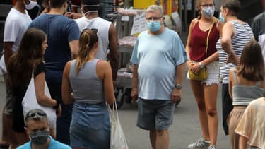 À Argeles-sur-mer, il est désormais obligatoire de porter un masque dans la rue.