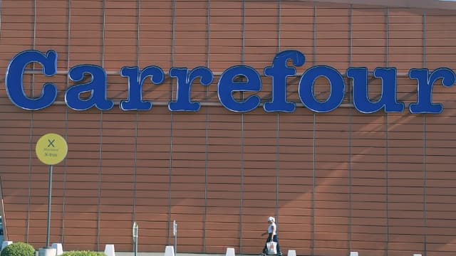 Carrefour avance en Bourse après sa publication de résultats annuels