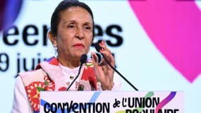 L'actuelle présidente de la région Réunion Huguette Bello lors d'un meeting LFI à Villepinte en Seine-Saint-Denis le 16 mars 2024