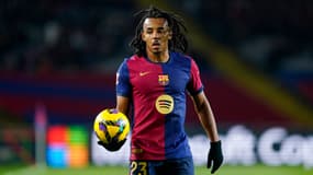 Jules Koundé avec le FC Barcelone, au Lluis Companys Stadium le 15 décembre 2024