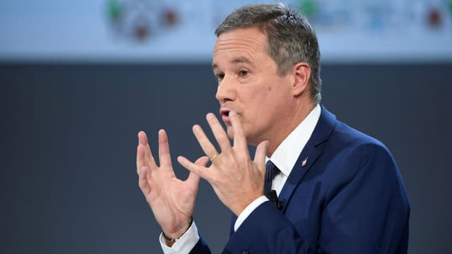 5.000 euros d'amende requis contre Nicolas Dupont-Aignan pour provocation à la haine ou à la discrimination.