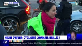 Lyon: une opération de sensibilisation pour rappeler l'importance d'être visible la nuit en vélo