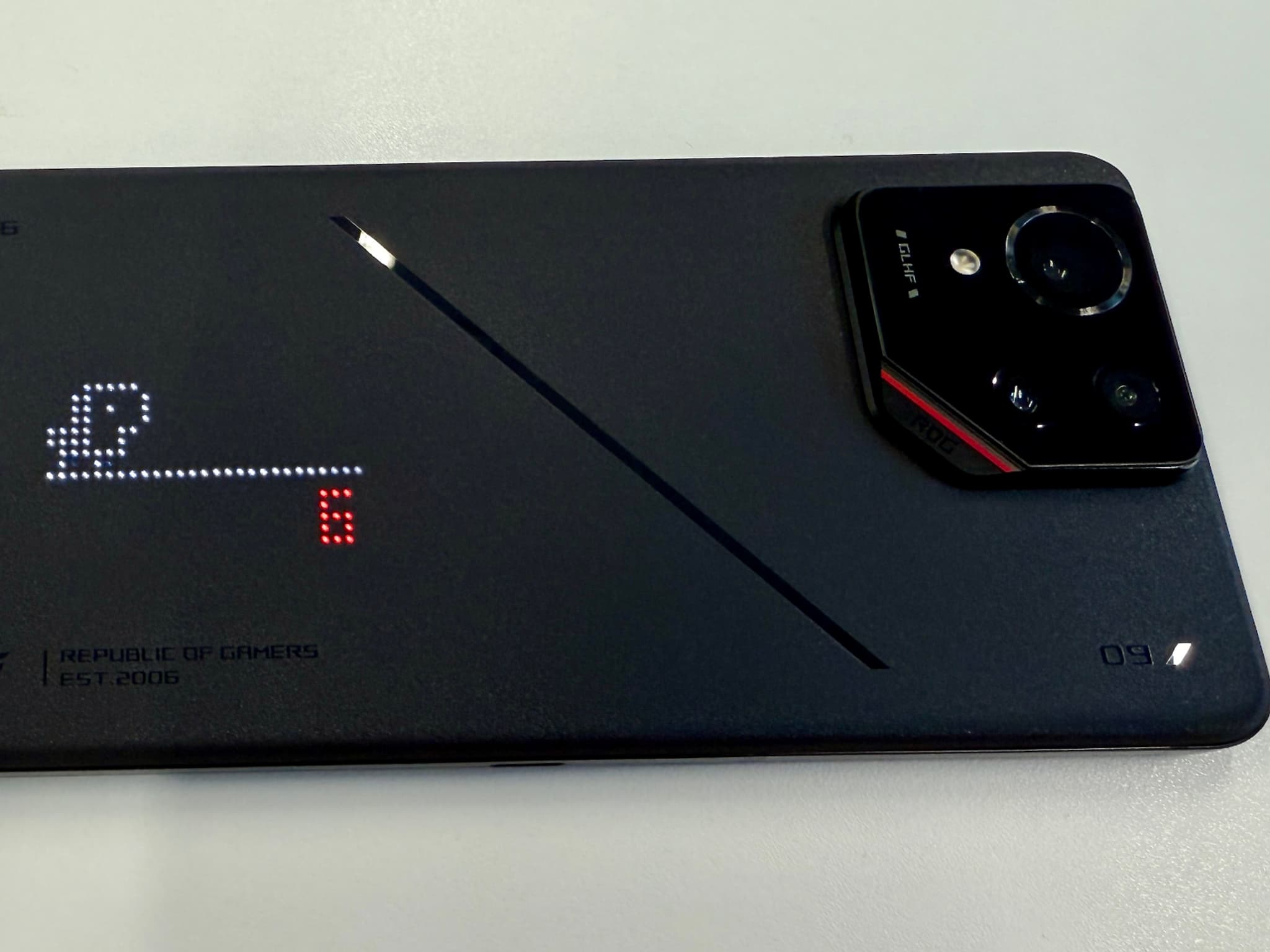 Asus ROG Phone 9 Pro: le smartphone ultime des joueurs