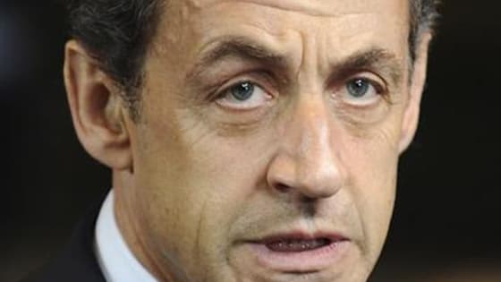 "Je pense que nous sommes sortis de la crise financière, que la confiance revient et que nous sommes en phase de reprise économique", déclare Nicolas Sarkozy dans une interview au quotidien régional Ouest-France publiée mardi. /Photo prise le 1er mars 201