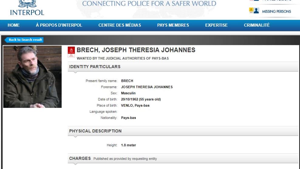 L'avis de recherche d'Interpol L'avis de recherche d'Interpol
