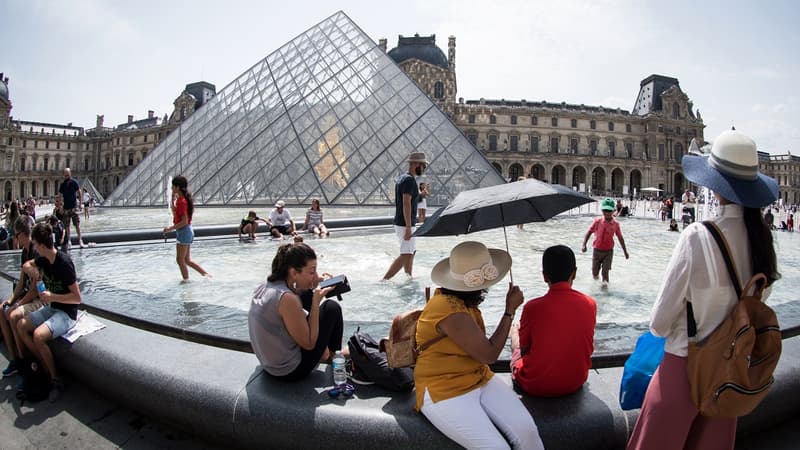 Le Louvre sera ouvert en nocturne un samedi par mois 