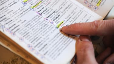 (Photo d'illustration) Un dictionnaire français.