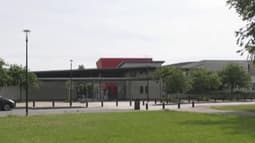 Le collège Louise Michel d'Alençon.