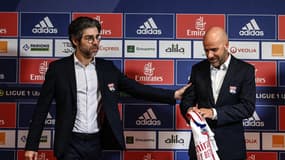 Juninho et Peter Bosz