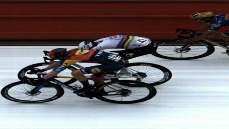 La photo finish de l'arrivée de l'Amstel Gold Race avec Skjelmose devant Pogacar et Evenepoel, 20 avril 2025