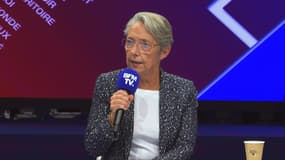 Elisabeth Borne sur le plateau de BFM Politique, le 8 octobre 2023