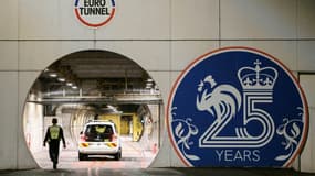 Le tunnel routier sous la Manche, réservé aux employés d'Eurotunnel, lors d'une opération nocturne de maintenance, le 12 février 2023 à Coquelles, dans le Pas-de-Calais