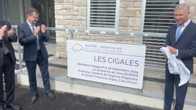 Le panneau du pavillon d'hospitalisation de psychiatrie "Les Cigales" du centre hospitalier de Digne-les-Bains (Alpes-de-Haute-Provence), inauguré le mercredi 18 septembre.