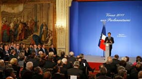 Nicolas Sarkozy a estimé lors de la présentation de ses voeux aux parlementaires que l'introduction de jurés populaires dans les tribunaux correctionnels, un projet qu'il veut voir voté cette année par le Parlement, permettrait de rapprocher les citoyens