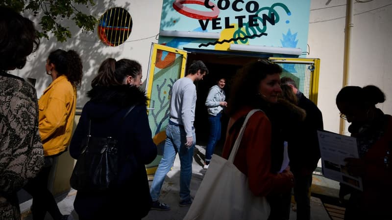 Le "Coco Velten", un projet expérimental d'occupation d'un bâtiment public à Marseille