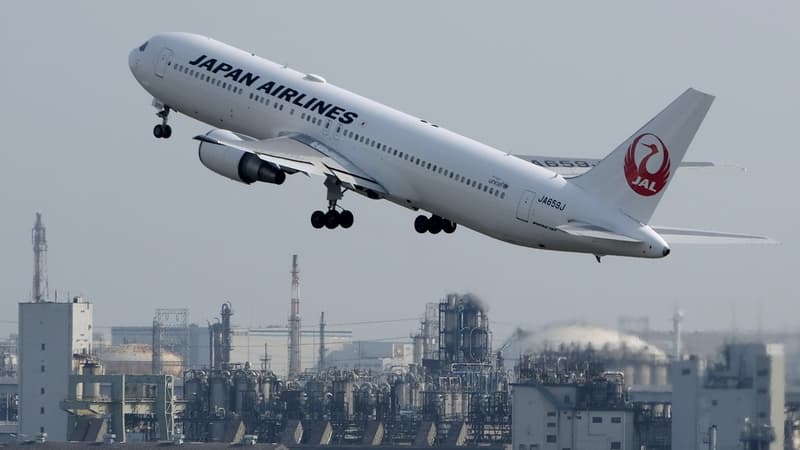 Pour lutter contre le surtourisme, le Japon offre des billets d'avion gratuits vers des sites moins visités (mais pas aux Français)