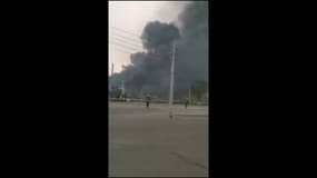Chine: l'énorme explosion d'une usine fait 2 morts et 12 disparus