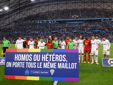 La campagne de lutte contre l'homophobie lors de la 35e journée de Ligue 1
