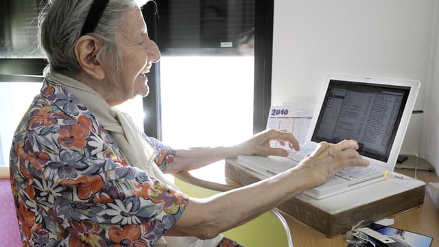 Les seniors sont de plus en plus souvent sur Internet (illustration)