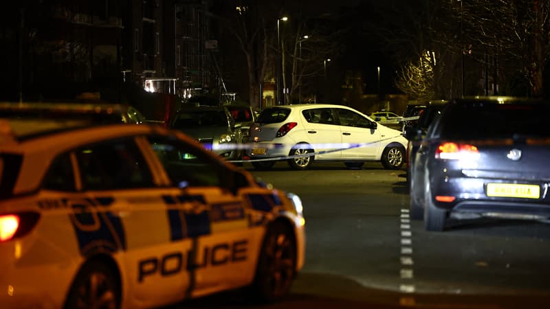 Attaque chimique à Londres: les images d'une descente de police à la recherche du suspect