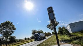 Le ministre de l'Intérieur, Christophe Castaner, assure que la majorité des radars dégradés sont de nouveau opérationnels.