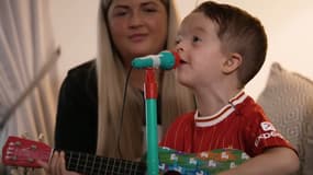 Isaac, jeune supporter de Liverpool atteint du syndrome de Wolf-Hirschhorn, qui fait fondre le coeur des Reds, décembre 2024