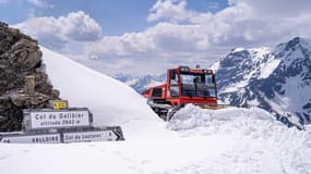 Le col du Galibier a été déneigé ces dernières semaines par les agents.