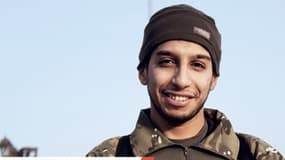 Photo non datée d'un homme présenté comme Abdelhamid Abaaoud, un jihadiste belge soupçonné d'être le commanditaire des attentats de Paris.