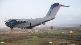 Tom Enders a mis en cause le moteur dans les différents retards et problèmes techniques liés à l'avion de transport militaire A400M.