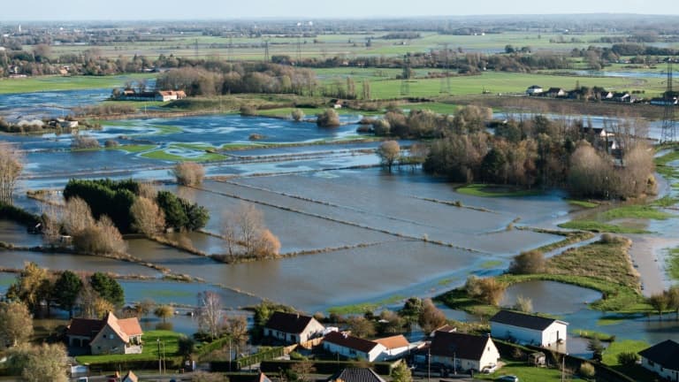 Vue aérienne des inondations à Hames-Boucres, le 15 novembre 2023 dans le Pas-de-Calais.