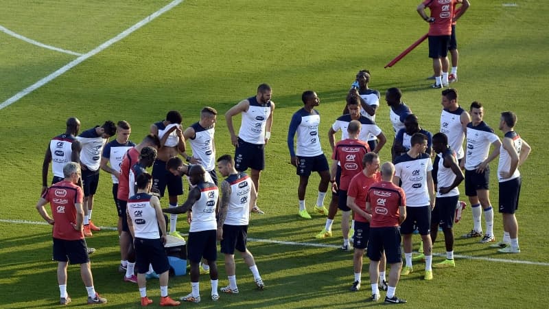 Les Bleus à l'entraînement dans leur camp de base de Ribeirão Preto