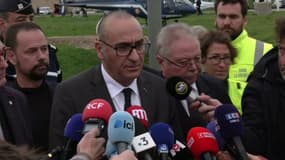 Laurent Nuñez sur l'île d'Oléron, où un automobiliste a percuté volontairement des personnes, le 5 novembre 2025