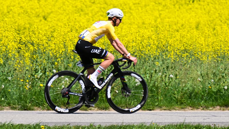 Tadej Pogacar lors de la 2e etape du Tour de Romandie le 30 04 2026 2279263