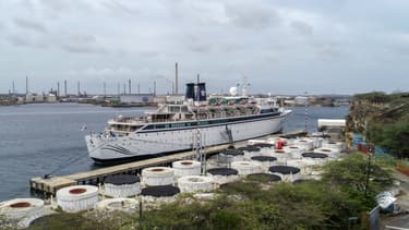 Le Freewinds dans le port de Willemstad, sur l'île de Curaçao, le 5 mai 2019. - Raino Mauricia - AFP