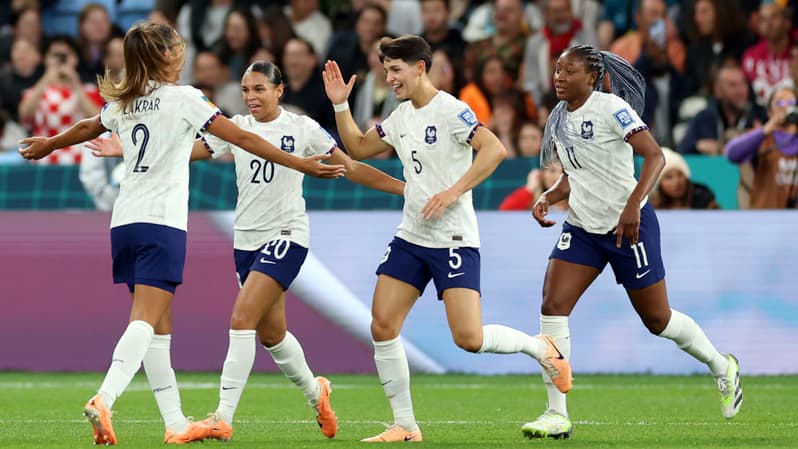 Les Bleues savourent après la victoire face au Panama pendant le Mondial, le 2 août 2023