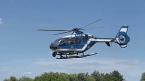 Défilé du 14 juillet: immersion à bord des hélicoptères de la gendarmerie lors des répétitions