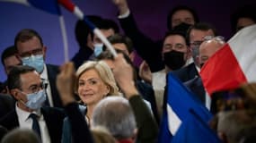 Valérie Pécresse, candidate LR à la présidentielle, lors d'une réunion publique à Mouilleron-le-Captif, le 17 février 2022 en Vendée