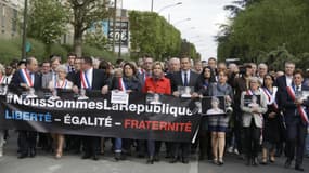 Marche blanche pour Aurélie Châtelain à Villejuif, le 25 avril 2015.