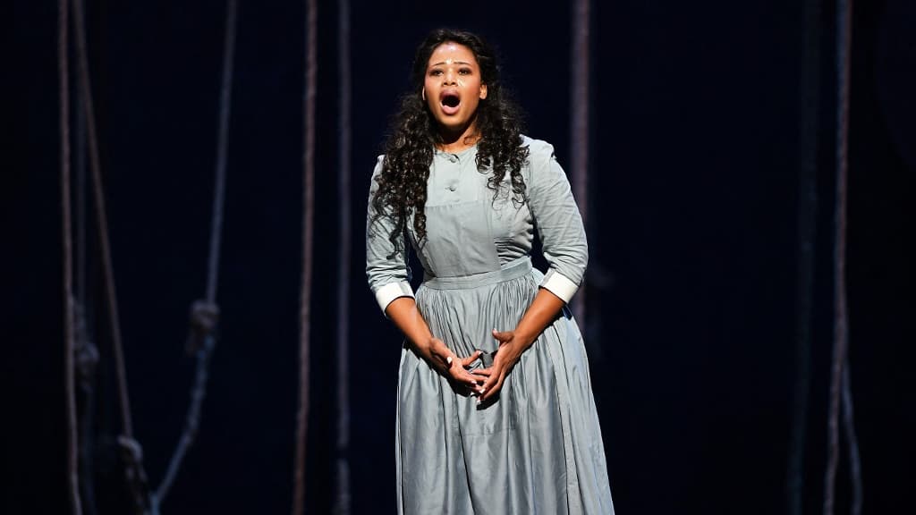 Pretty Yende dans l'opéra Lucia di Lammermoor à l'opéra Bastille, à Paris, le 11 octobre 2016