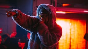 Shayne dans la saison 4 de "Nouvelle École" sur Netflix.