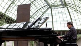 Philip Glass en concert au Grand Palais à Paris, le 7 juin 2008.
