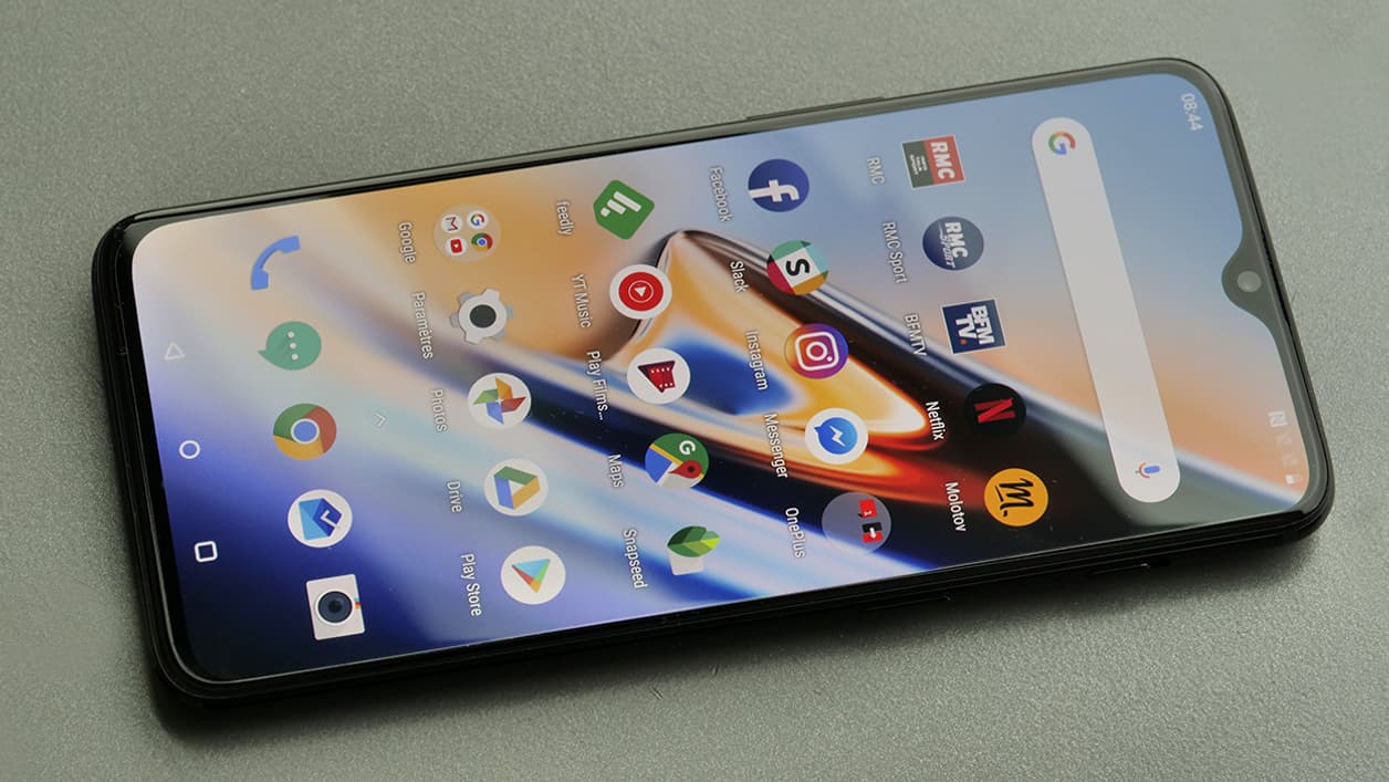 Le OnePlus 6T Le OnePlus 6T