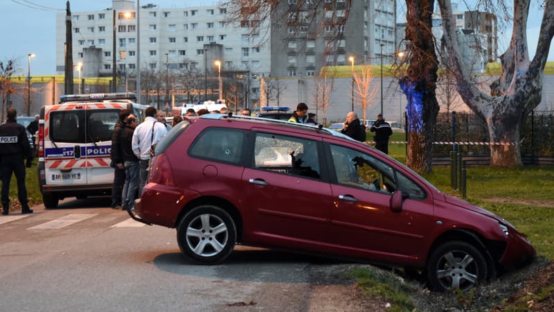 Le forcené ayant foncé en voiture sur des militaires, à Valence, a été mis en examen dimanche. 
