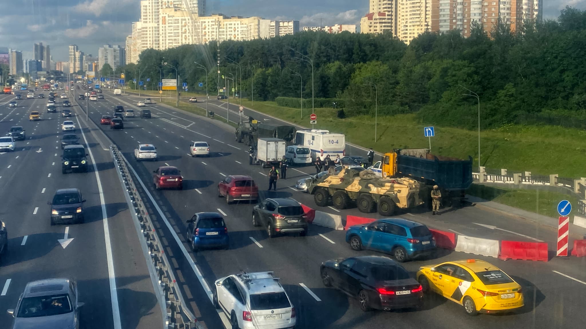 Moscou: des restrictions de circulation sur l'autoroute Moscou: des restrictions de circulation sur l'autoroute