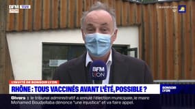 Vaccination: "on ne peut pas suivre le rythme sans les doses promises" confie Bruno Lina, virologue à Lyon