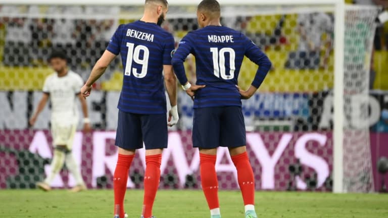 Karim Benzema et Kylian Mbappé pendant le match France-Allemagne de l'Euro le 15 juin 2021 à Munich